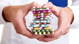 Medicamento similar, genérico e de referência: qual a diferença e qual é o melhor