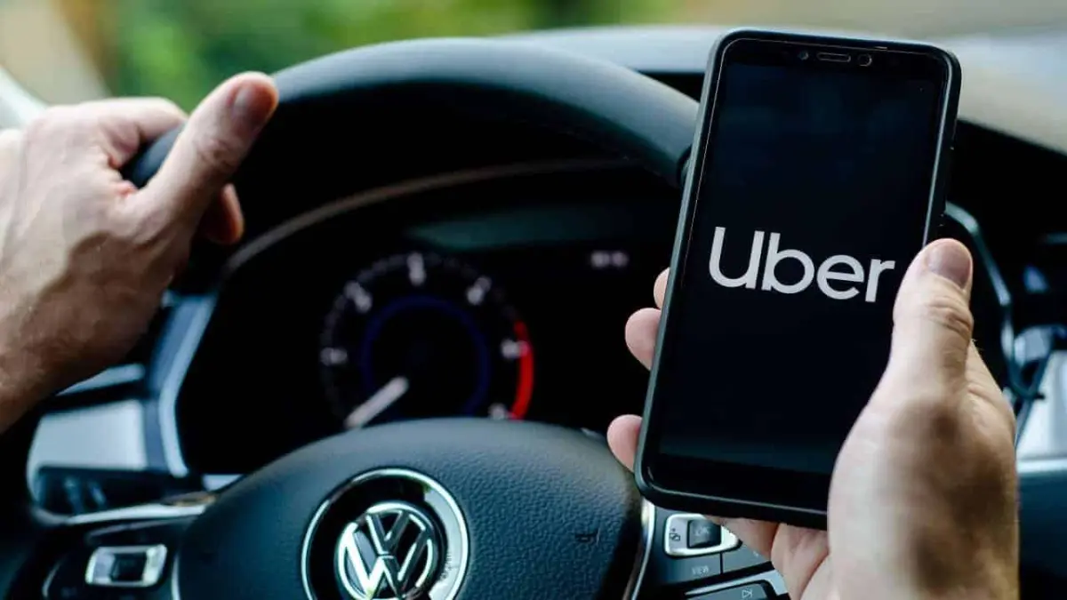Novas restrições no aplicativo Uber afeta milhões de brasileiros! Confira se você está na lista