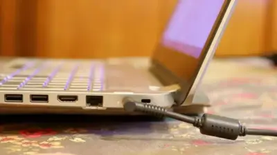 Posso deixar o Notebook sempre ligado na tomada?