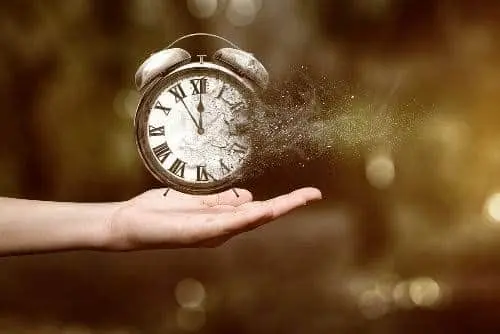 Por que 1 hora tem 60 minutos? Descubra a “origem” do tempo