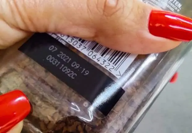 Produto vencido no mercado: posso trocar caso já tenha comprado?