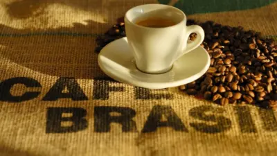 Café e Microbiota: Descubra a Surpreendente Conexão Beneficial