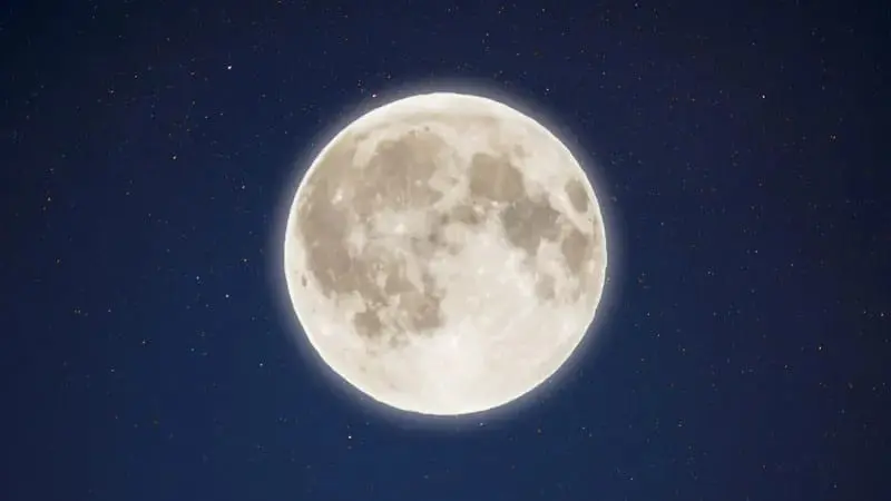 A lua cheia realmente afeta o sono? Veja o que dizem os estudos