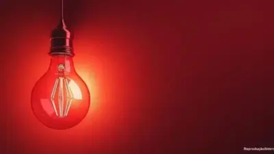 Bandeira vermelha em vigor: entenda o impacto na sua conta de luz