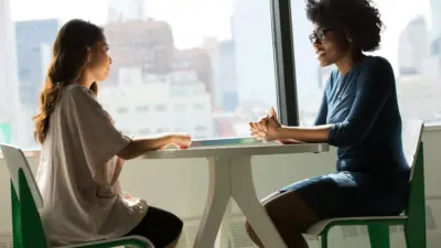 10 frases que sabotam sua conversa e como evitá-las