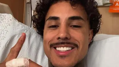 Acidente tira MC Livinho da Dança dos Famosos e surpreende fãs
