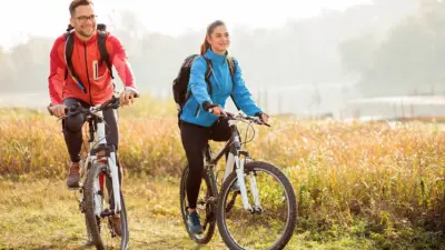 Como enfrentar o frio ao pedalar: cuidados essenciais para os pés